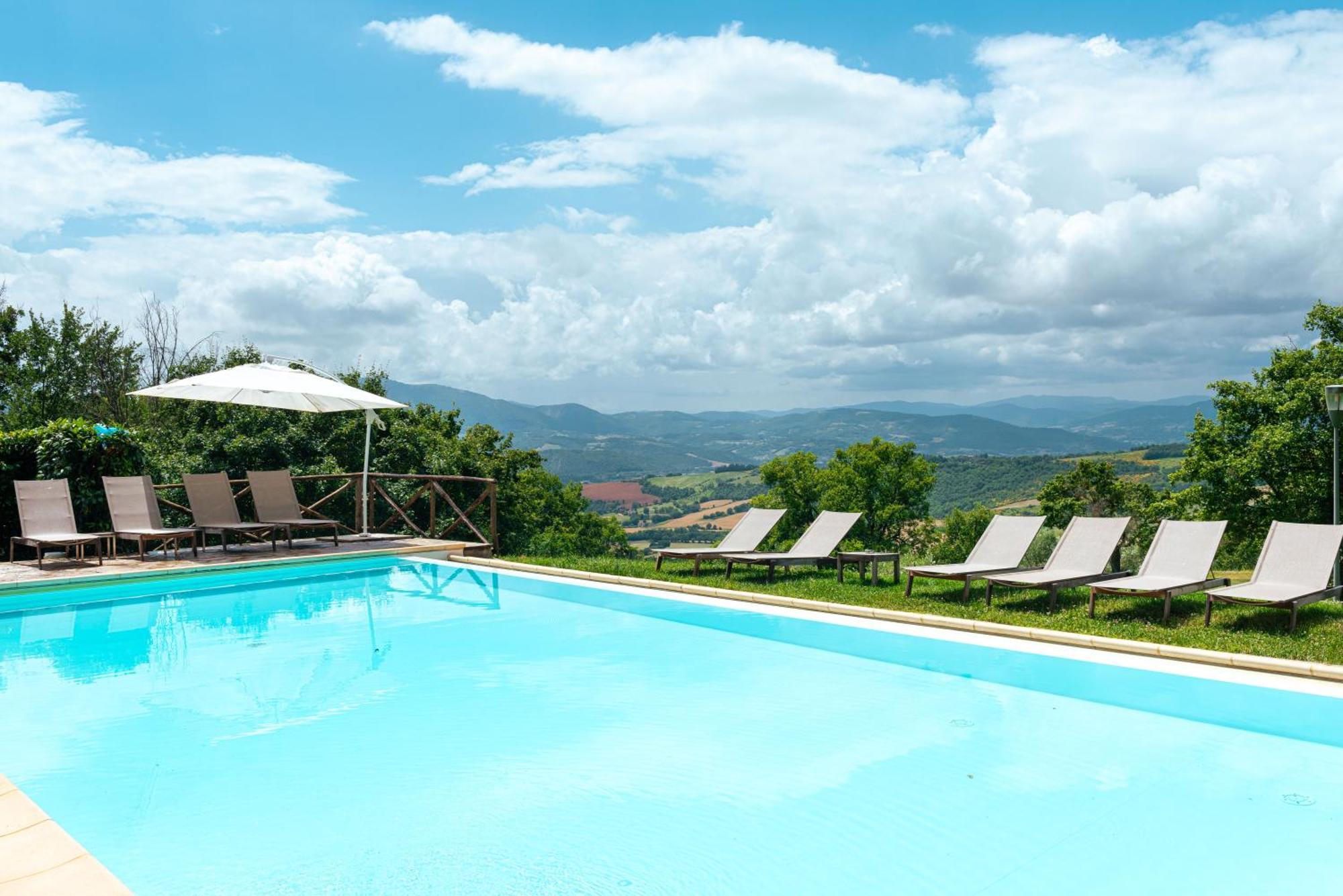 Nikis Resort Gubbio Luaran gambar
